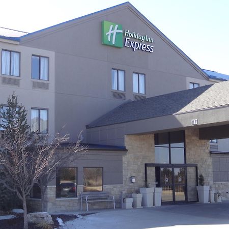 Holiday Inn Express Hotel Kansas City - Bonner Springs By Ihg Extérieur photo