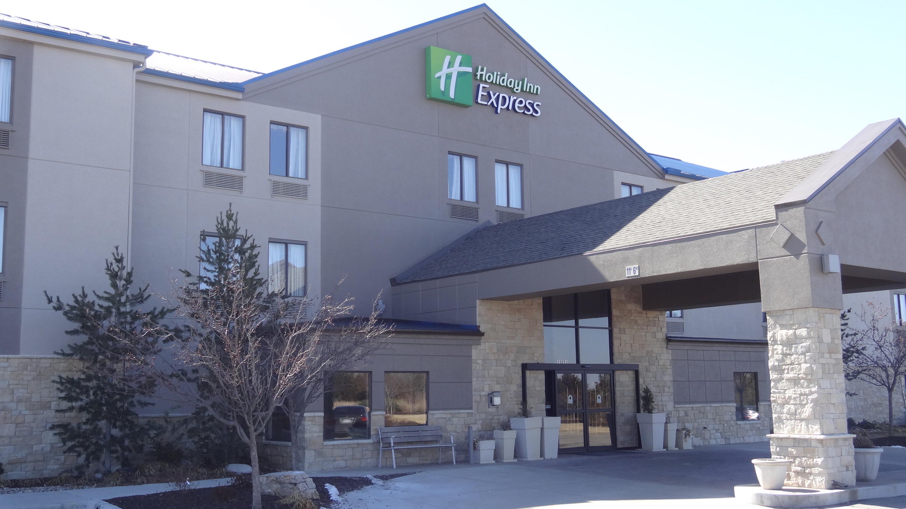 Holiday Inn Express Hotel Kansas City - Bonner Springs By Ihg Extérieur photo