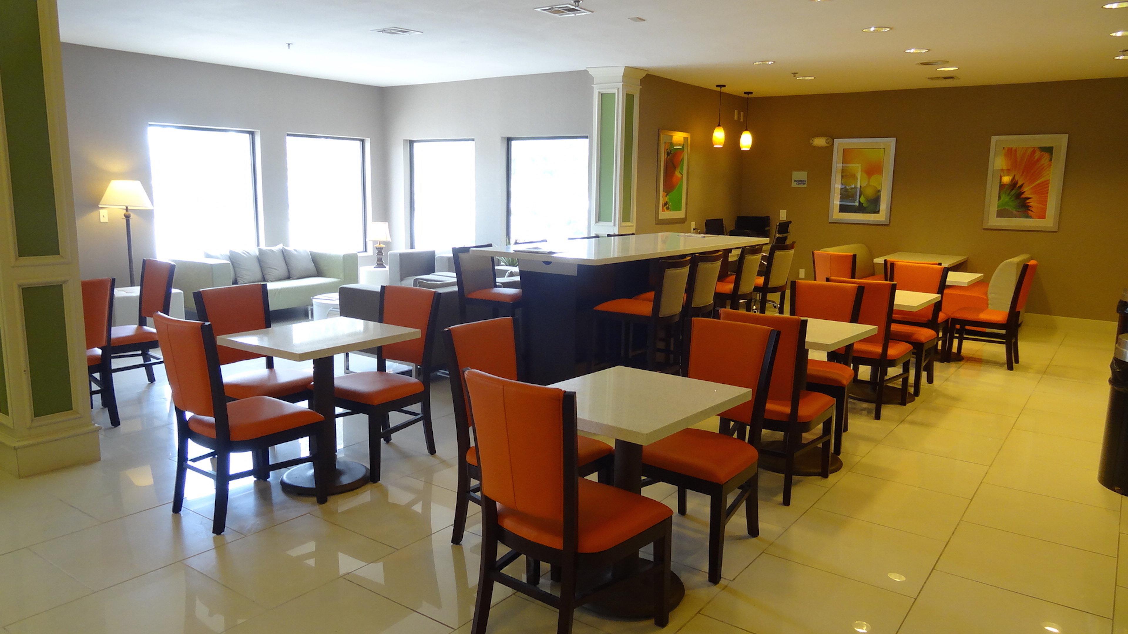Holiday Inn Express Hotel Kansas City - Bonner Springs By Ihg Extérieur photo